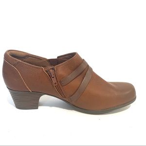 clarks valarie 2 may